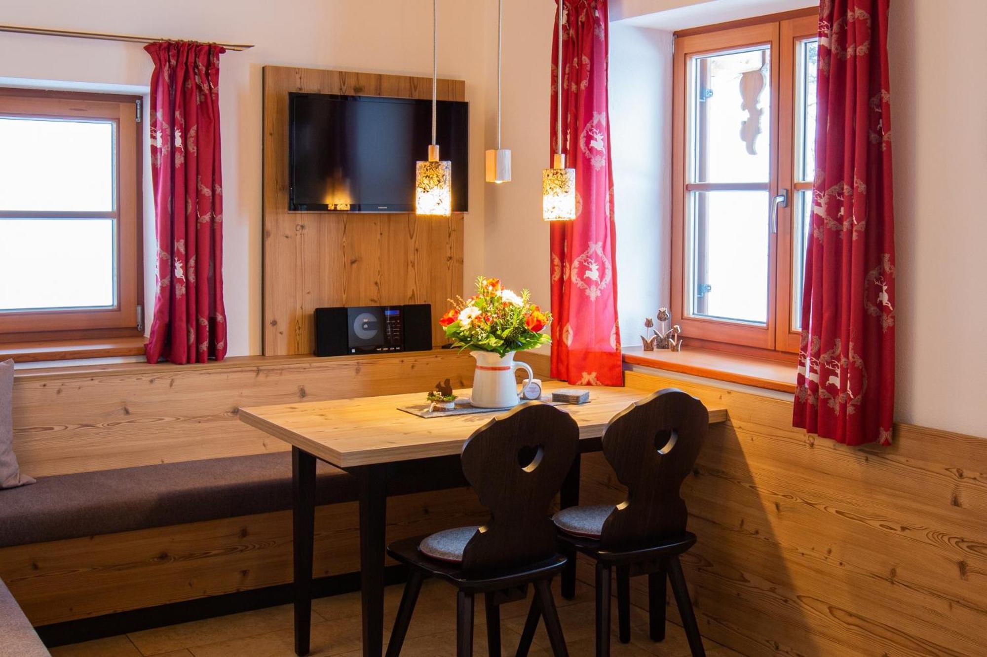 Schleipfnerhof Urlaub Auf Dem Bauernhof Villa Бернау ам Кимзе Екстериор снимка